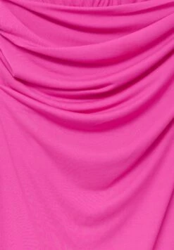 PULL & BEAR Long Straight - - Gonna Lunga - Pink -PULL - BEAR Negozio 00e50927f6294e1ea86aef42758bcb23