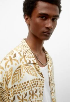 PULL & BEAR Print Short SleeveCamiciaOchre Uomo Camicie PUC22D0JL-O11 -PULL - BEAR Negozio 0136863c9b69404fb9dde81c74f120a2
