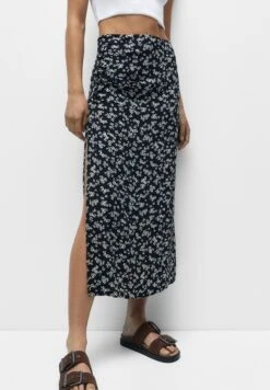 PULL & BEAR FloralGonna A TubinoBlack Donna Gonne PUC21B0JX-Q11