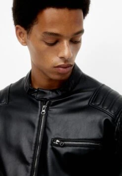 PULL & BEAR Basic-BikerGiacca In SimilpelleBlack Uomo Giacche PUC22T0SM-Q11 -PULL - BEAR Negozio 03da9bfb76514e2ebf160c289f4a4422