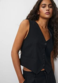 PULL & BEAR Buttoned SmanicatoBlack Donna Giacche E Blazer PUC23L001-Q11 11 PULL & BEAR Buttoned SmanicatoBlack Donna Giacche E Blazer PUC23L001-Q11 -PULL - BEAR Negozio 04f81412990e41348aa54f377665cba7