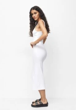 PULL & BEAR Basic Midi - Vestito Di Maglina - White -PULL - BEAR Negozio 0648410bbc16417d9081865deb2c4cdc