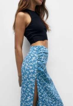 PULL & BEAR Floral - Gonna A Tubino - Blue 10 PULL & BEAR Floral - Gonna A Tubino - Blue -PULL - BEAR Negozio 071a9c2977e34bdc8bb9fe43dbd4e8aa