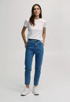 PULL & BEAR MomJeans Tapered FitDark Blue Denim Donna Jeans PUC21N0J6-K12 -PULL - BEAR Negozio 088b6bf806074105896c30fcbddc4808