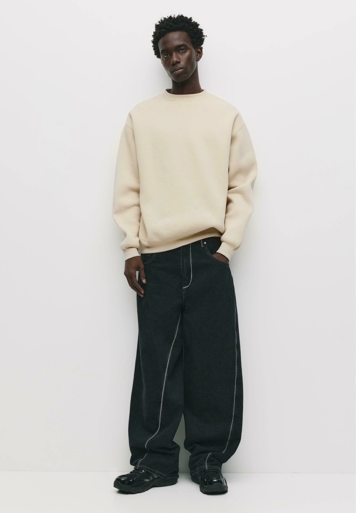 PULL & BEAR ROUND NECK - Felpa - Beige 4 PULL & BEAR ROUND NECK - Felpa - Beige - immagine 2