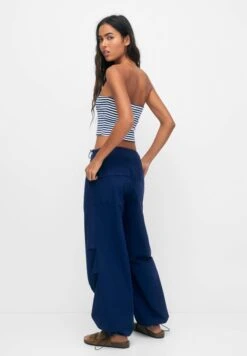 PULL & BEAR Striped Bandeau Neckline TopDark Blue Donna T-shirt E Top PUC21D2FV-K11 -PULL - BEAR Negozio 0e7eeaff97eb4a46ad38fca8595202cd