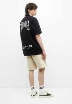 PULL & BEAR One Piece - T-Shirt Con Stampa - Black -PULL - BEAR Negozio 1046c8fe74c344e5bf38511efcc412b6