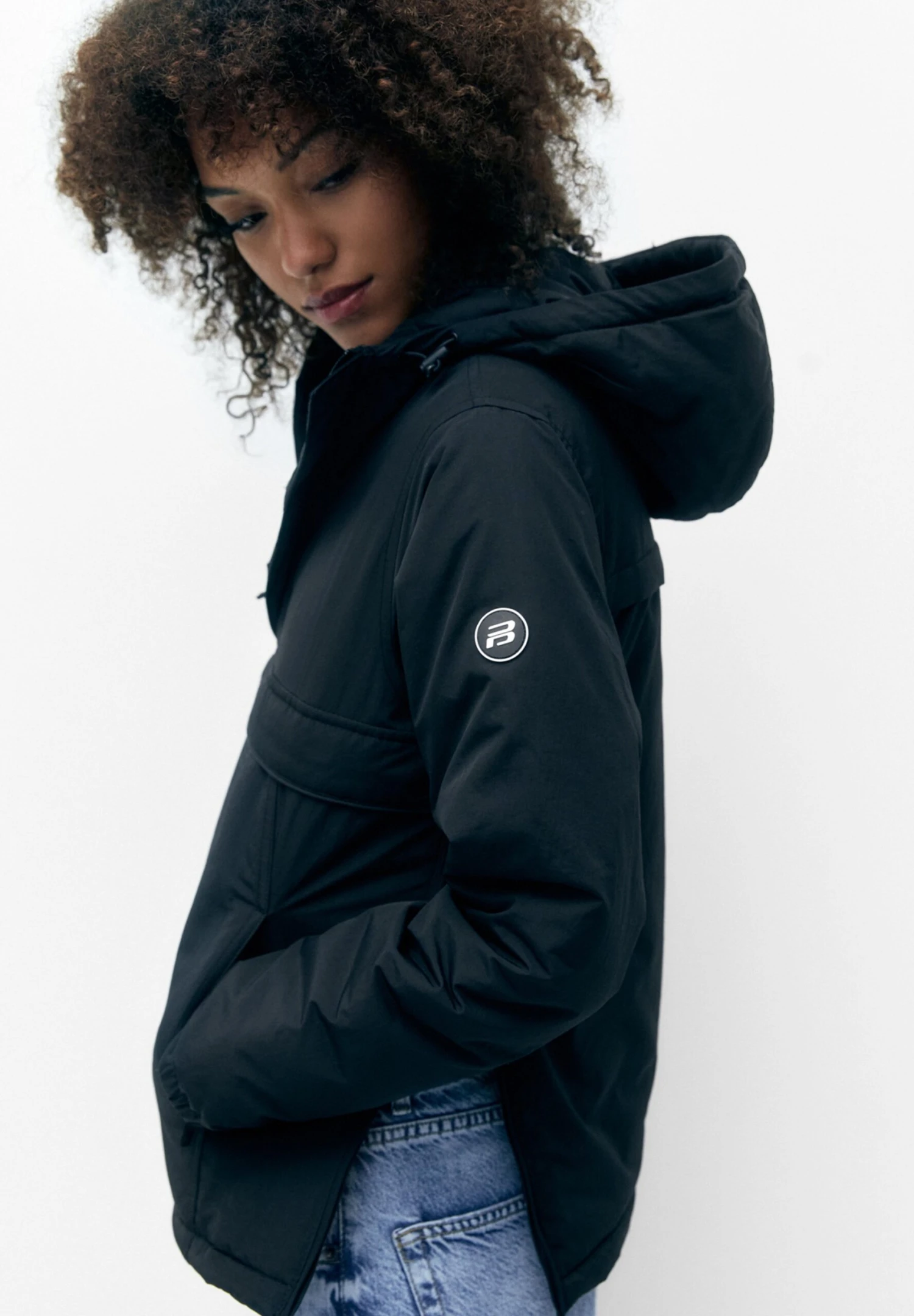 PULL & BEAR Pouch Pocket Giacca Da Mezza StagioneBlack Donna Giacche E Blazer PUC21U0FZ-Q11 6 PULL & BEAR Pouch Pocket Giacca Da Mezza StagioneBlack Donna Giacche E Blazer PUC21U0FZ-Q11 - immagine 4