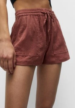 PULL & BEAR Flowing With PocketsShortsLight Brown Donna Shorts PUC21S0E8-O11 -PULL - BEAR Negozio 120b3044a36c4cd4813f43a2ad99f025