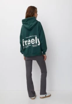 PULL & BEAR Contrast Slogan - Felpa Con Cappuccio - Dark Green -PULL - BEAR Negozio 1492a8dac444438d858796a5b2caea2c