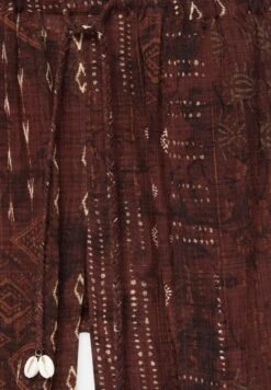 PULL & BEAR SeashellWrapPantaloniBrown Donna Pantaloni PUC21A0UK-O11 13 PULL & BEAR SeashellWrapPantaloniBrown Donna Pantaloni PUC21A0UK-O11 -PULL - BEAR Negozio 15600a6e8cdf4c839f06ae76b0106604