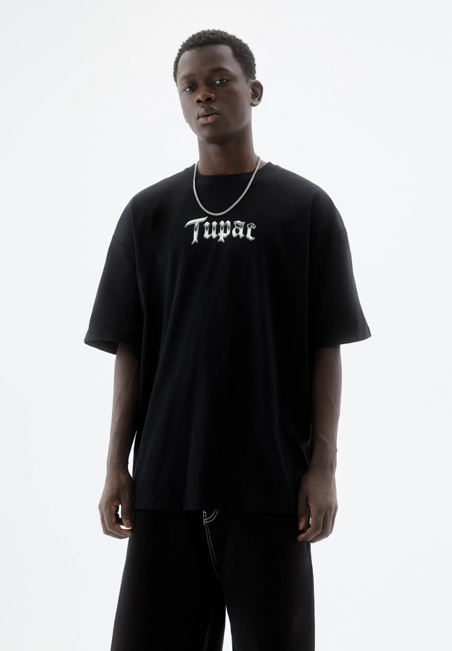 PULL & BEAR Tupac - T-Shirt Con Stampa - Black 3 PULL & BEAR Tupac - T-Shirt Con Stampa - Black
