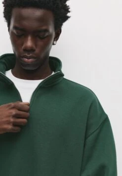 PULL & BEAR BASIC QUARTER-ZIP - Felpa - Dark Green -PULL - BEAR Negozio 1b39a9432ba84c529c31dcd1105cc444
