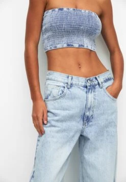 PULL & BEAR Balloon Fit Jeans BaggyStone Blue Denim Donna Jeans PUC21N0LJ-K11 13 PULL & BEAR Balloon Fit Jeans BaggyStone Blue Denim Donna Jeans PUC21N0LJ-K11 -PULL - BEAR Negozio 1ec48b0f97624e869d59ad2471a50aaf