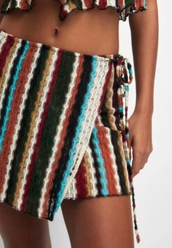 PULL & BEAR Striped Knotted Gonna A CampanaMulti Coloured Donna Gonne PUC21B0JP-T11 -PULL - BEAR Negozio 1fed80e96b1e4aa49b4fdf4850b9c044