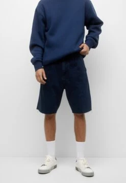 PULL & BEAR Wide-Leg With DartsBermuda Shorts Di JeansDark Blue Uomo Jeans PUC22F0DE-K12