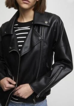 PULL & BEAR Giacca In SimilpelleBlack Donna Giacche E Blazer PUC21G0E1-Q11 -PULL - BEAR Negozio 25d75e04e75f424d9e2a71983b2f8249