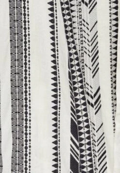 PULL & BEAR Geometric PrintBlazerWhite Donna Giacche E Blazer PUC21G0HZ-A11 -PULL - BEAR Negozio 26b060647a5a4ea28b540a34edec9032