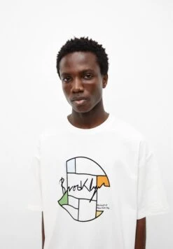 PULL & BEAR BrooklynT-Shirt Con StampaWhite Uomo T-shirt E Polo PUC22O1MK-A11 -PULL - BEAR Negozio 27354a79db0a4e938e124d7cfc19bcec