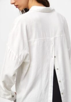 PULL & BEAR Rustic With PocketCamiciaWhite Donna Camicie E Bluse PUC21E10J-A11 -PULL - BEAR Negozio 2855294a6e4c4a11be4458b95beffd00