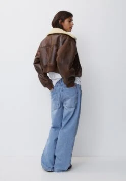 PULL & BEAR AviatorGiacca In SimilpelleDark Brown Donna Giacche E Blazer PUC21U0GX-O11 -PULL - BEAR Negozio 28667fa299644de09d7a8ee0765b041b