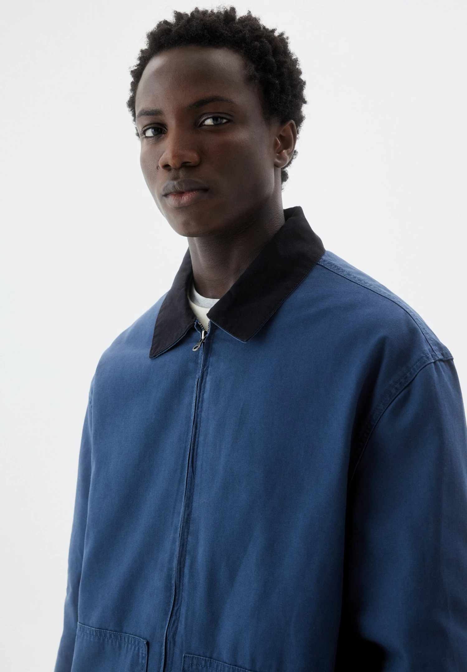 PULL & BEAR Utility With Contrast Collar Giacca Da Mezza StagioneBlue Uomo Giacche PUC22T0SY-K11 6 PULL & BEAR Utility With Contrast Collar Giacca Da Mezza StagioneBlue Uomo Giacche PUC22T0SY-K11 - immagine 4