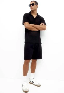 PULL & BEAR BermudaShorts Di JeansBlack Uomo Jeans PUC22F0CB-Q11 -PULL - BEAR Negozio 2b248cdff3ca44ea8c3e62892b93ffff