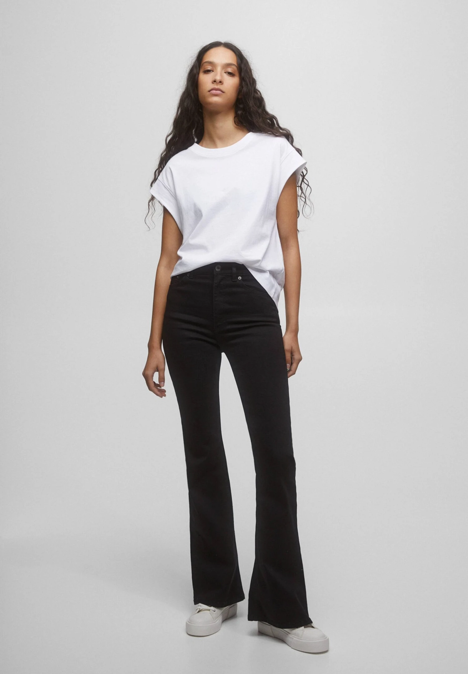 PULL & BEAR Basic Jeans A ZampaBlack Donna Jeans PUC21N0J2-Q11 4 PULL & BEAR Basic Jeans A ZampaBlack Donna Jeans PUC21N0J2-Q11 - immagine 2