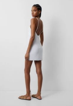 PULL & BEAR Short With Surplice NecklineTubinoWhite Donna Vestiti PUC21C14M-A11 -PULL - BEAR Negozio 303a910371e74bcfa7e1be12cb77af4e