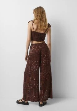 PULL & BEAR SeashellWrapPantaloniBrown Donna Pantaloni PUC21A0UK-O11 10 PULL & BEAR SeashellWrapPantaloniBrown Donna Pantaloni PUC21A0UK-O11 -PULL - BEAR Negozio 325f81d5f9b14826a7a155c7b23b095e