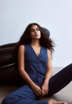 PULL & BEAR Buttoned SmanicatoDark Blue Donna Giacche E Blazer PUC23L001-K12 -PULL - BEAR Negozio 3820bd5b776745fab2cfe2a232ce36b1