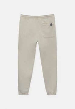 PULL & BEAR Standard FitJoggersPantaloni SportiviBeige Uomo Pantaloni Sportivi E Joggers PUC22E0F5-B11 -PULL - BEAR Negozio 395e19bdbe5c4e99905e280b11b5dab6