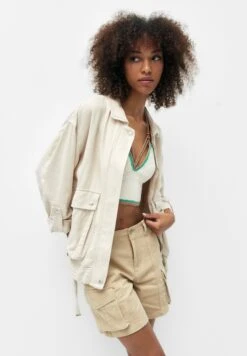 PULL & BEAR With Roll-Up Sleeves And Pockets Giacca LeggeraStone Donna Giacche E Blazer PUC21G0I3-C11