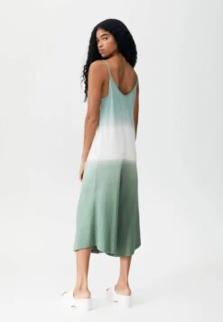 PULL & BEAR Tuta JumpsuitGreen Donna Tute Jumpsuit PUC21T093-M11 -PULL - BEAR Negozio 3e07af2dbaba4b4cbadcd26d9921eb65