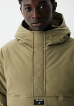 PULL & BEAR Pouch Pocket - Giacca Da Mezza Stagione - Ochre -PULL - BEAR Negozio 3e2a078c011541fab1f7209cf3cb44cb