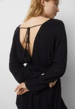 PULL & BEAR Long SleeveShortVestito EstivoBlack Donna Vestiti PUC21C15E-Q11 -PULL - BEAR Negozio 402aa4ff29304a8f915eca5c4fc3105e