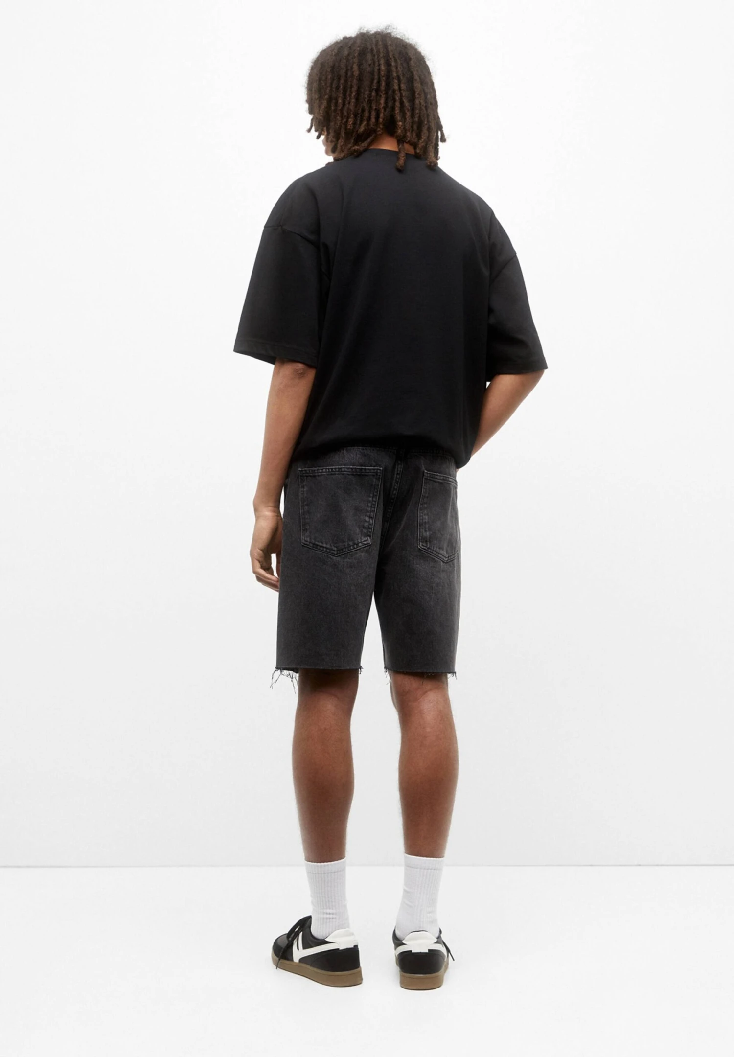 PULL & BEAR Shorts Di JeansMottled Dark Grey Uomo Jeans PUC22F0B8-C11 5 PULL & BEAR Shorts Di JeansMottled Dark Grey Uomo Jeans PUC22F0B8-C11 - immagine 3