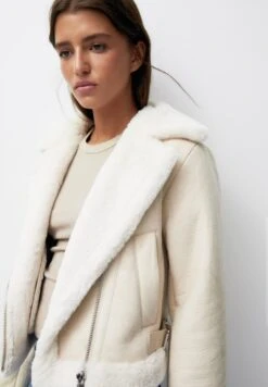 PULL & BEAR Double FacedBlazerBeige Donna Giacche E Blazer PUC21G0I9-B11 -PULL - BEAR Negozio 44d860aaa3e3483fbab23e1e0e0d3ea9