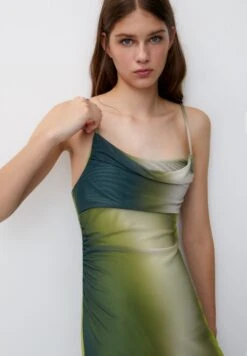 PULL & BEAR Ombré-Long - Vestito Lungo - Green -PULL - BEAR Negozio 46018c4829d14fe7adde52582b64a494