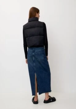 PULL & BEAR Short Puffer - Smanicato - Black -PULL - BEAR Negozio 4bdadb9ab1ff4ddcafef8fe76b2a84fb