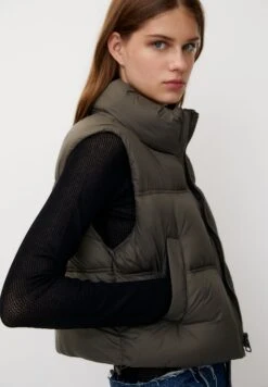 PULL & BEAR Short Puffer - Smanicato - Brown -PULL - BEAR Negozio 4d04a18a23d54d2abca16e4121b62ce0