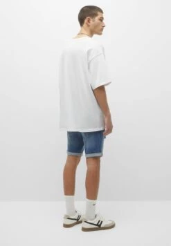 PULL & BEAR Shorts Di JeansBlue Denim Uomo Jeans PUC22F0BJ-K11 -PULL - BEAR Negozio 4d3acec0fe6a4533a2092e3c77b973b4