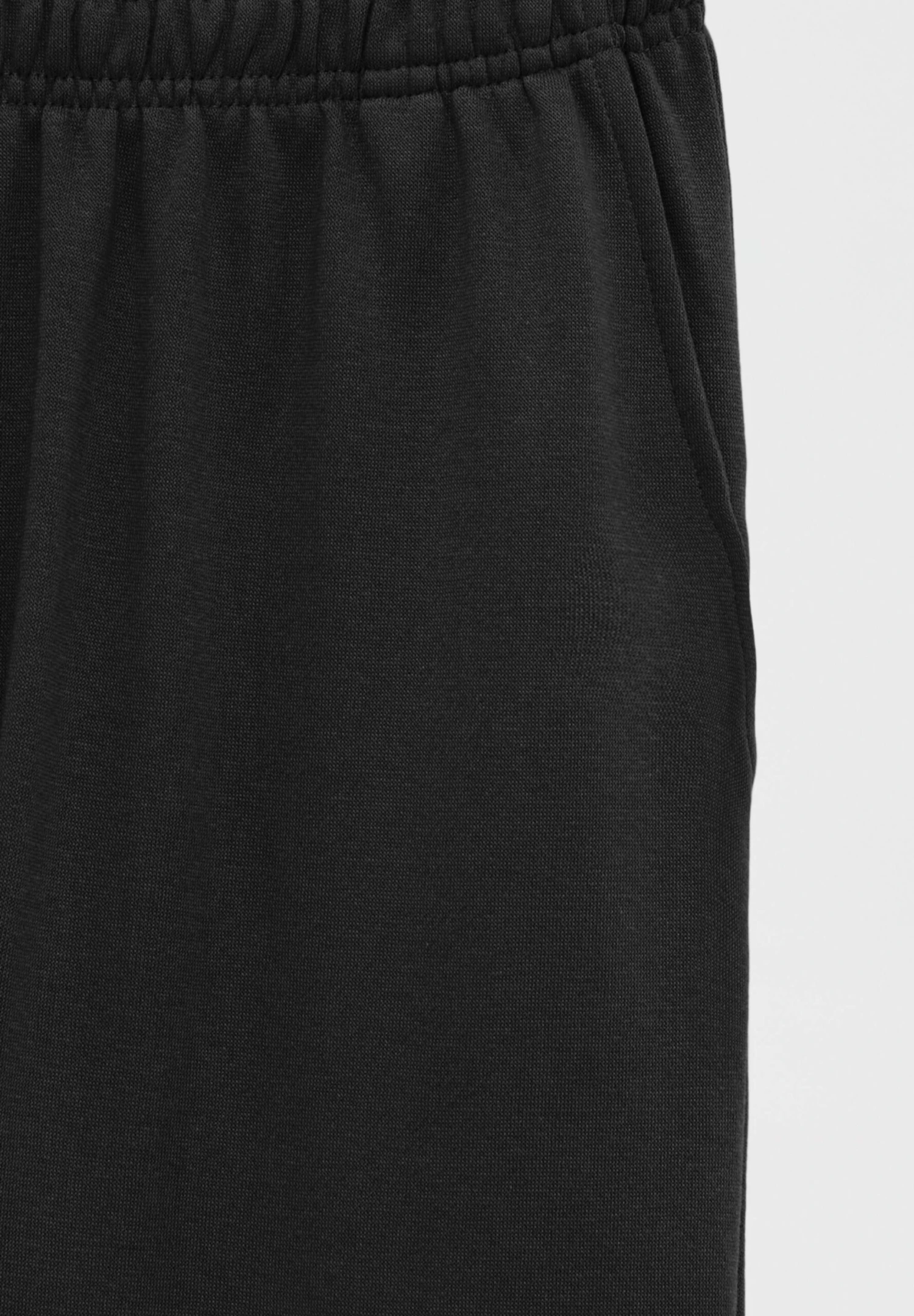 PULL & BEAR BasicPantaloni SportiviBlack Donna Pantaloni PUC21A0KU-Q11 9 PULL & BEAR BasicPantaloni SportiviBlack Donna Pantaloni PUC21A0KU-Q11 - immagine 7