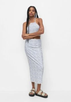 PULL & BEAR Long Floral - Gonna Lunga - Blue 9 PULL & BEAR Long Floral - Gonna Lunga - Blue -PULL - BEAR Negozio 4e63e670bb154077a4fedab4ef03157b