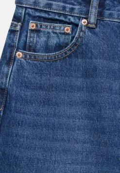 PULL & BEAR BasicJeans A SigarettaLight Blue Donna Jeans PUC21N0M2-K13 19 PULL & BEAR BasicJeans A SigarettaLight Blue Donna Jeans PUC21N0M2-K13 -PULL - BEAR Negozio 4ecc6baf084748ab869a27d1f55c0f44