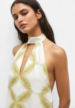 PULL & BEAR Printed Short Halter Vestito EstivoLight Green Donna Vestiti PUC21C14O-M11 -PULL - BEAR Negozio 50f25dd3f7424b07bc428406a0f3d76f