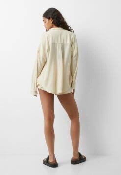 PULL & BEAR Rustic Oversize With Frayed-Trim PocketCamiciaWhite Donna Camicie E Bluse PUC22D0K6-A11 -PULL - BEAR Negozio 55bae22d51f04c84a9a7a5d9323cfa0a