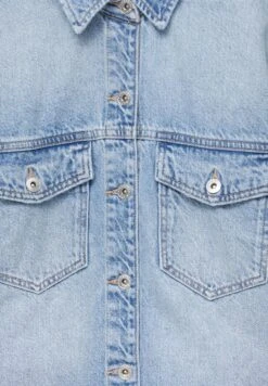 PULL & BEAR With PocketsGiacca Di JeansBlue Denim Donna Giacche E Blazer PUC21G0IL-K11 -PULL - BEAR Negozio 563f33d1d8cf44f696d9bbffc5cc8b03