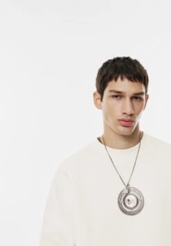 PULL & BEAR BOXY WITH DOG GRAPHIC - Felpa - White -PULL - BEAR Negozio 567b912e3cc24733bb1d674d1d02ee62