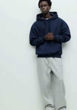 PULL & BEAR Felpa Con Cappuccio - Dark Blue Denim -PULL - BEAR Negozio 57e12af4579b4da3b5717d85736953f1